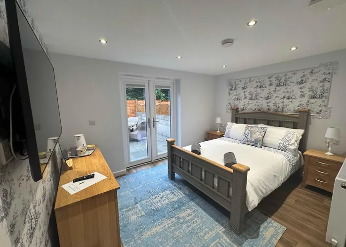 Worship Farm Accommodation Redhill 